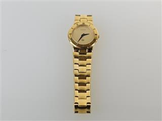 Gucci 3300L Gold Plated Gold Dial 25mm Quartz Women's Watch